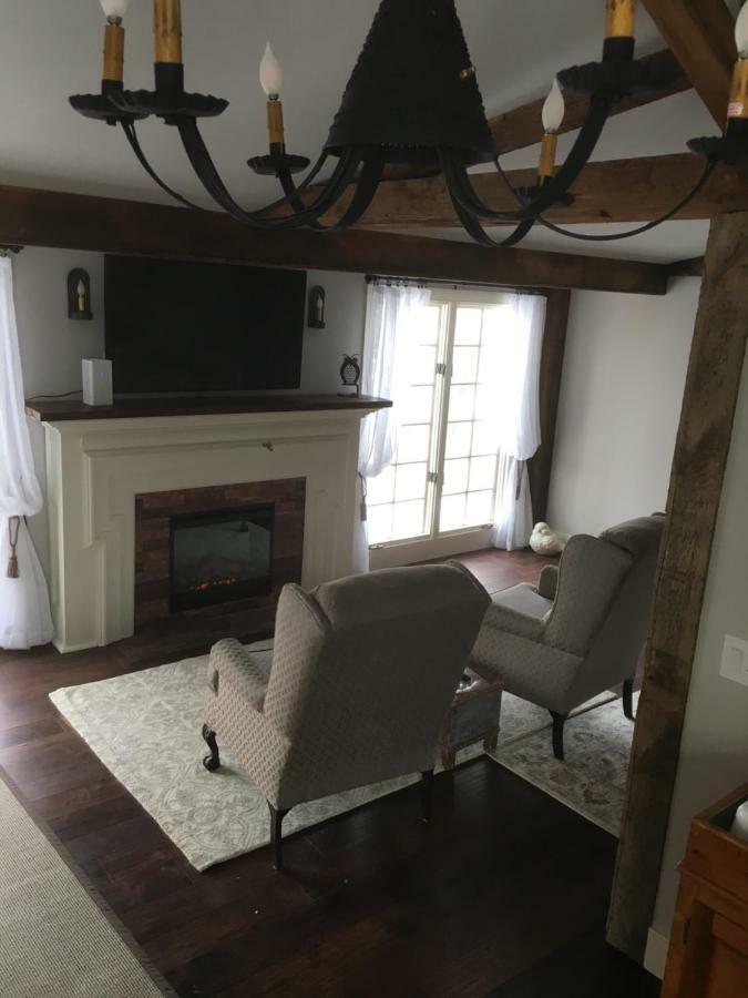 The Carriage House Flat - Downtown Paris Canada Εξωτερικό φωτογραφία